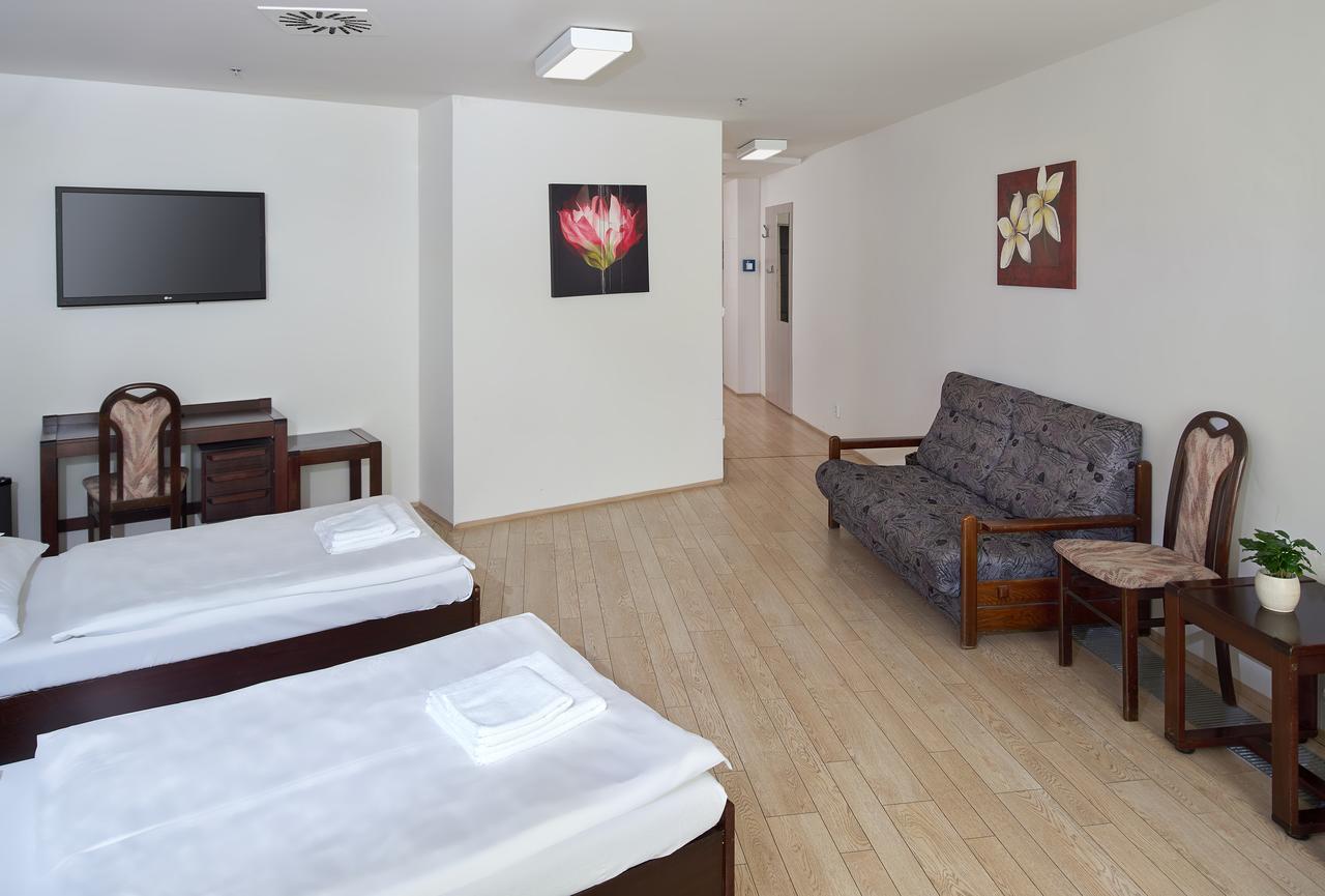 Hotel Ankora Prague Luaran gambar