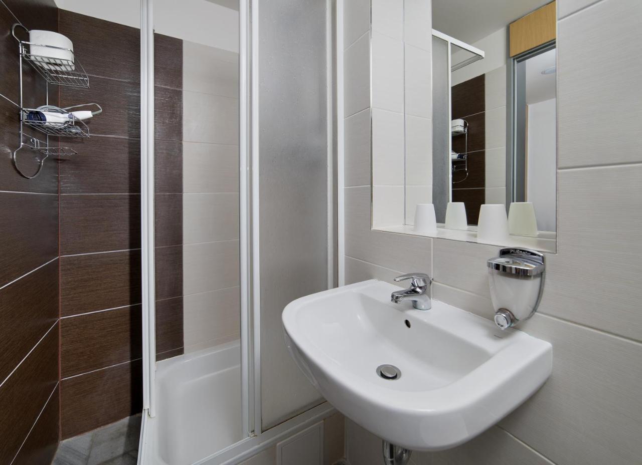 Hotel Ankora Prague Luaran gambar