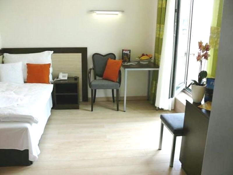 Hotel Ankora Prague Luaran gambar